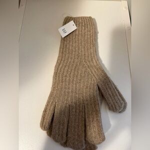 GAP Tan Ribbed Knit Gloves